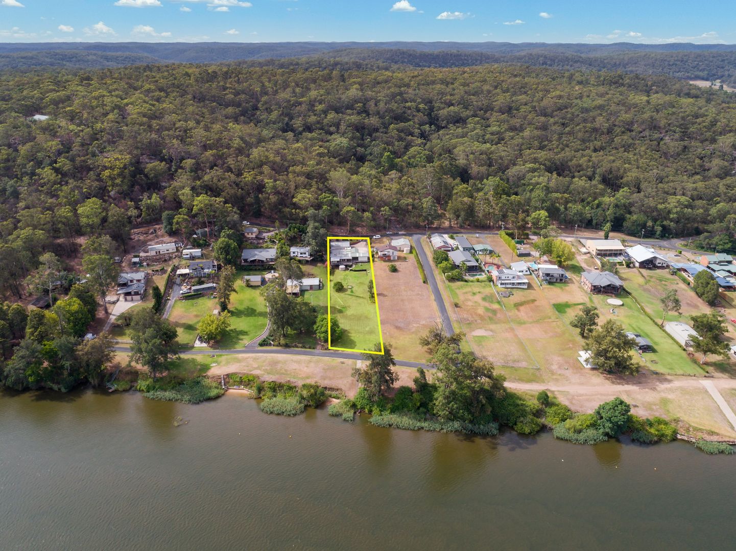 30 Holmes Drive, Cumberland Reach NSW 2756, Image 1