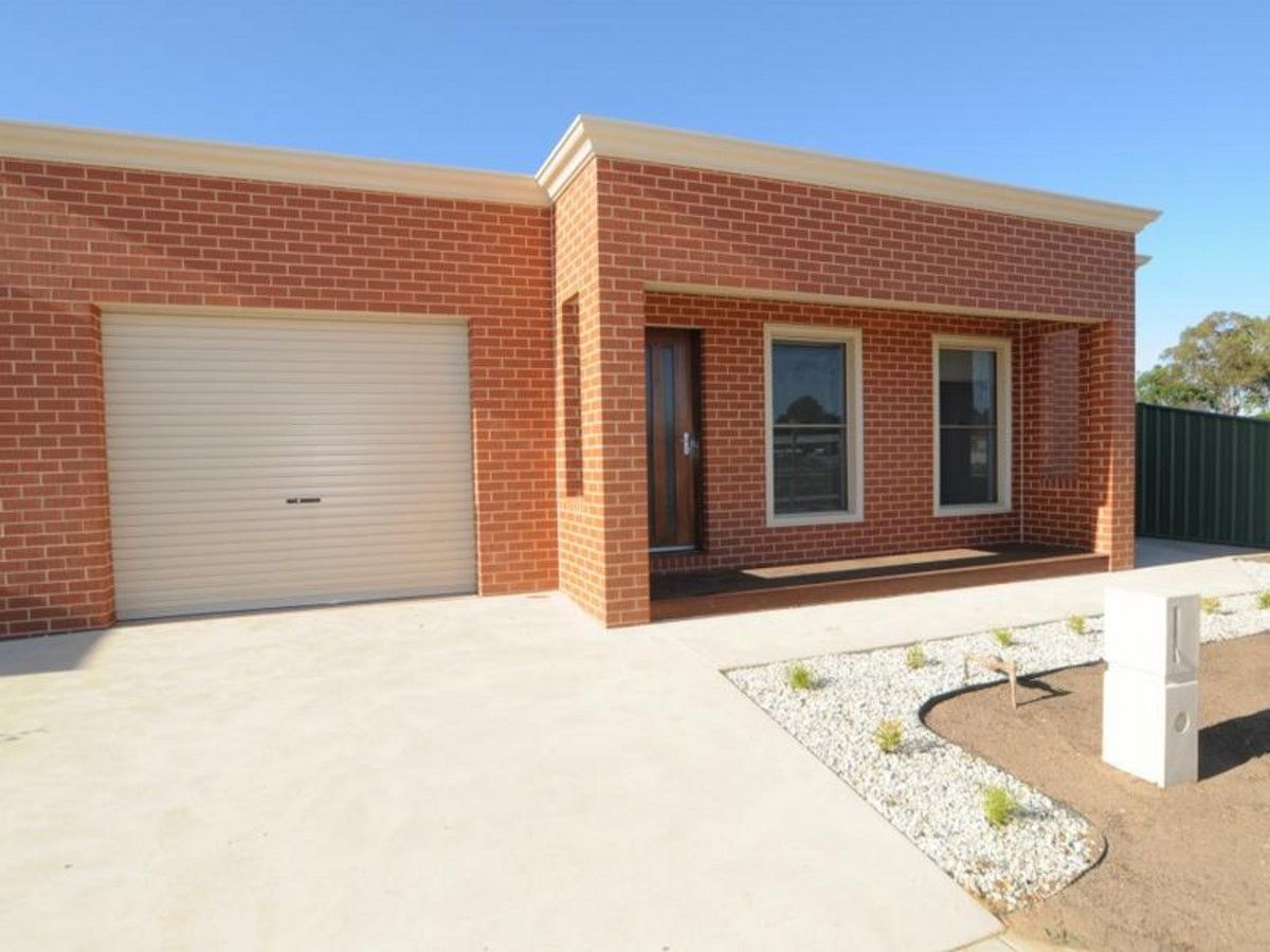 28 Dalwhinnie Drive, Wangaratta VIC 3677, Image 0