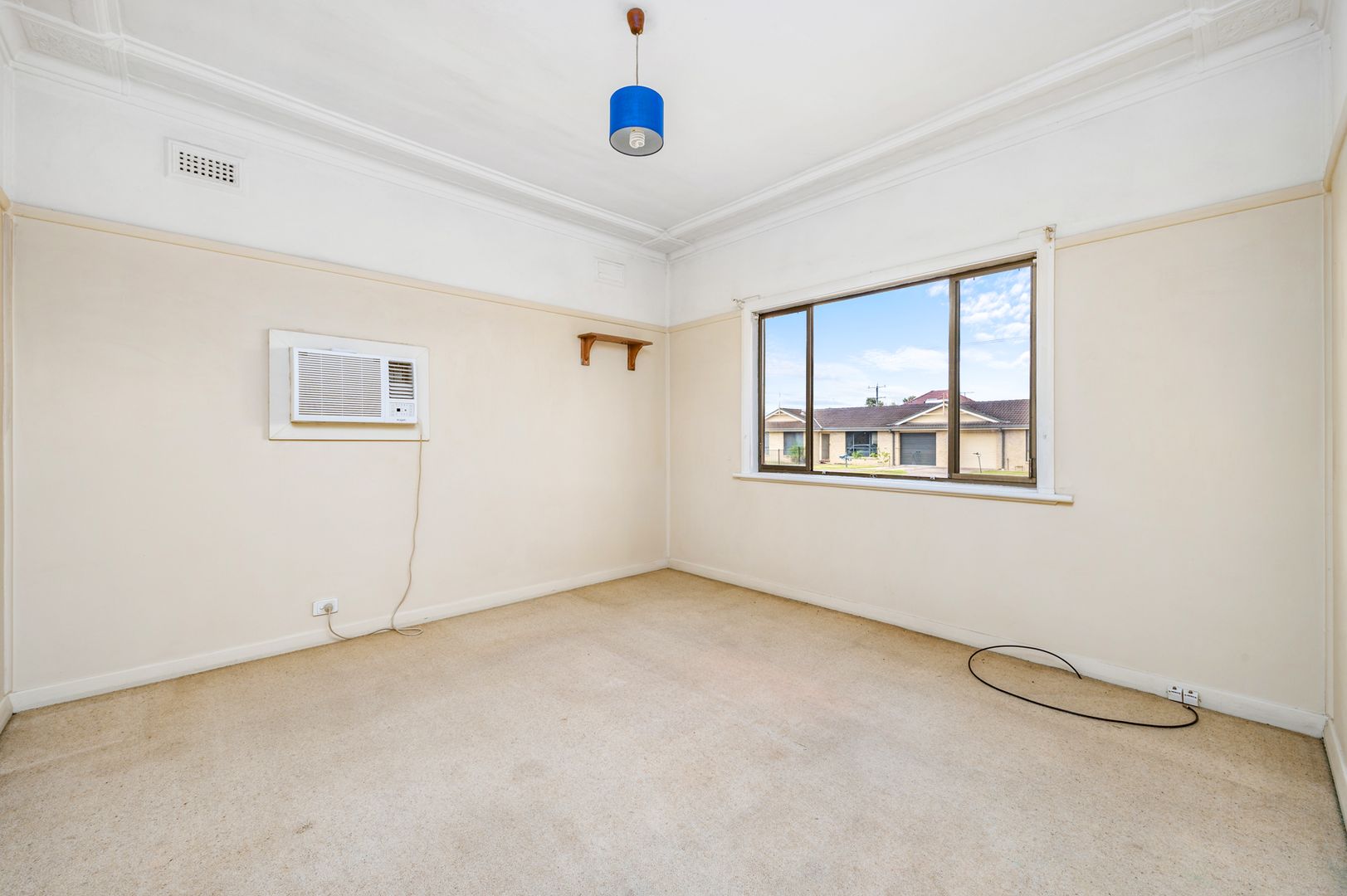 4 Melton Avenue, Cessnock NSW 2325, Image 2