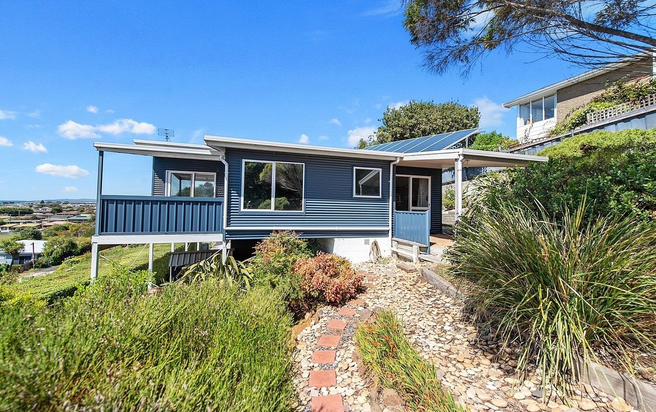 70 David Street, East Devonport Property History & Address Research