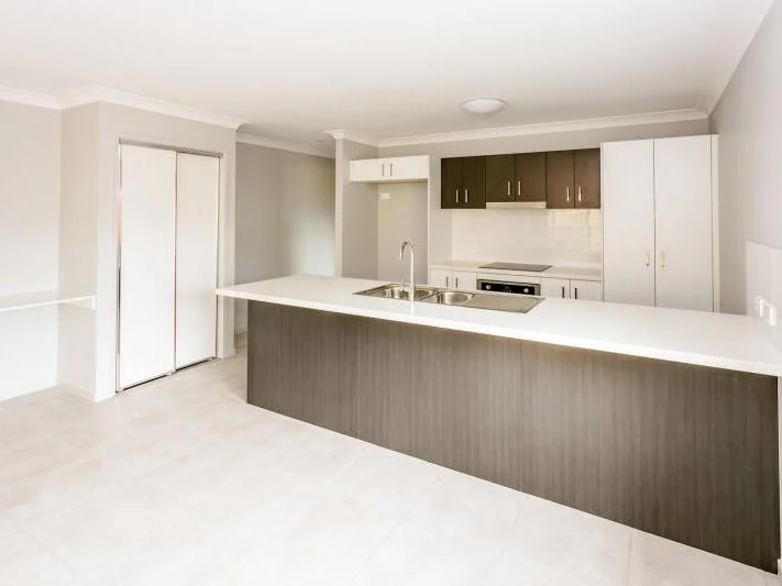 21 Paddy Circuit, Ormeau QLD 4208