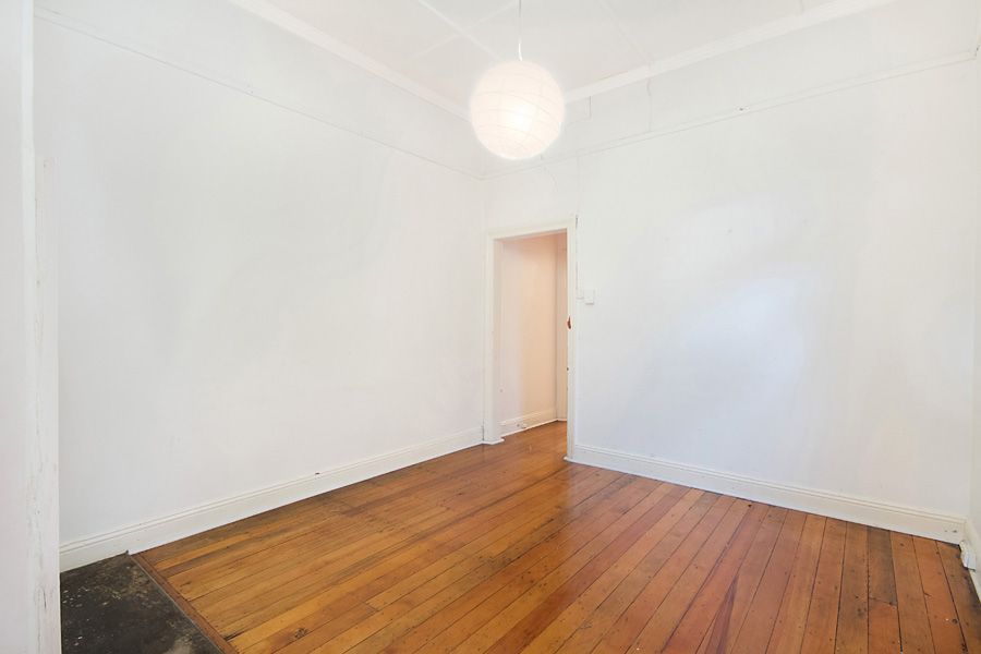 32 Dawson Street, Cooks Hill NSW 2300, Image 2