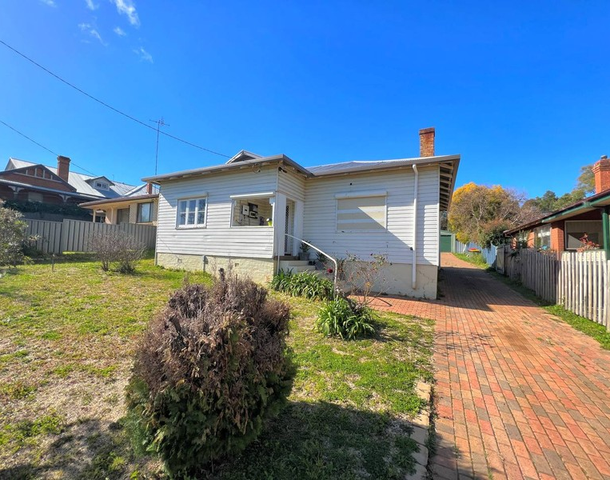 49 Hill Street, Parkes NSW 2870