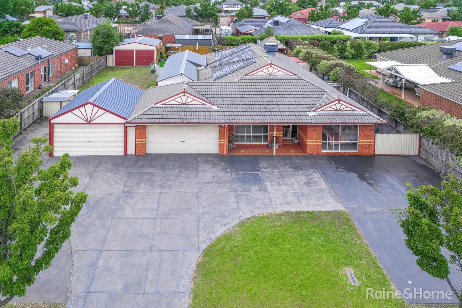 70 Curtis Avenue, Sunbury VIC 3429, Image 0