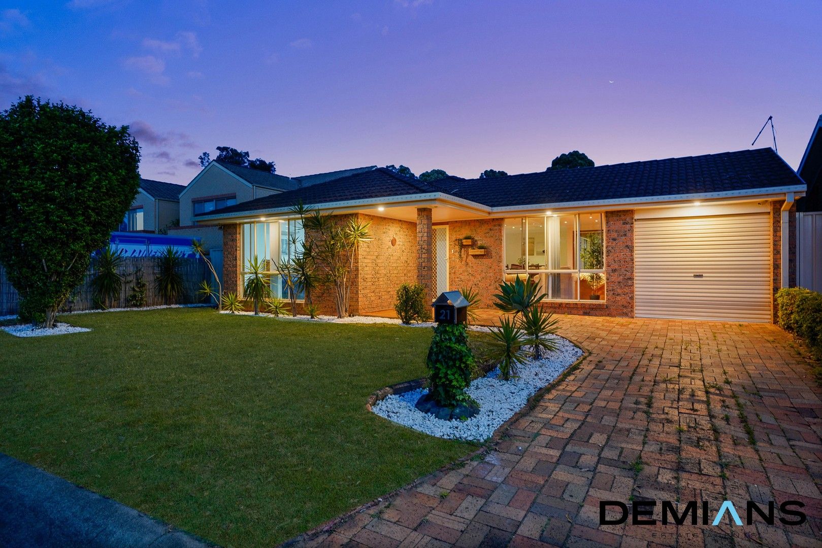 21 Continua Court, Wattle Grove NSW 2173, Image 0