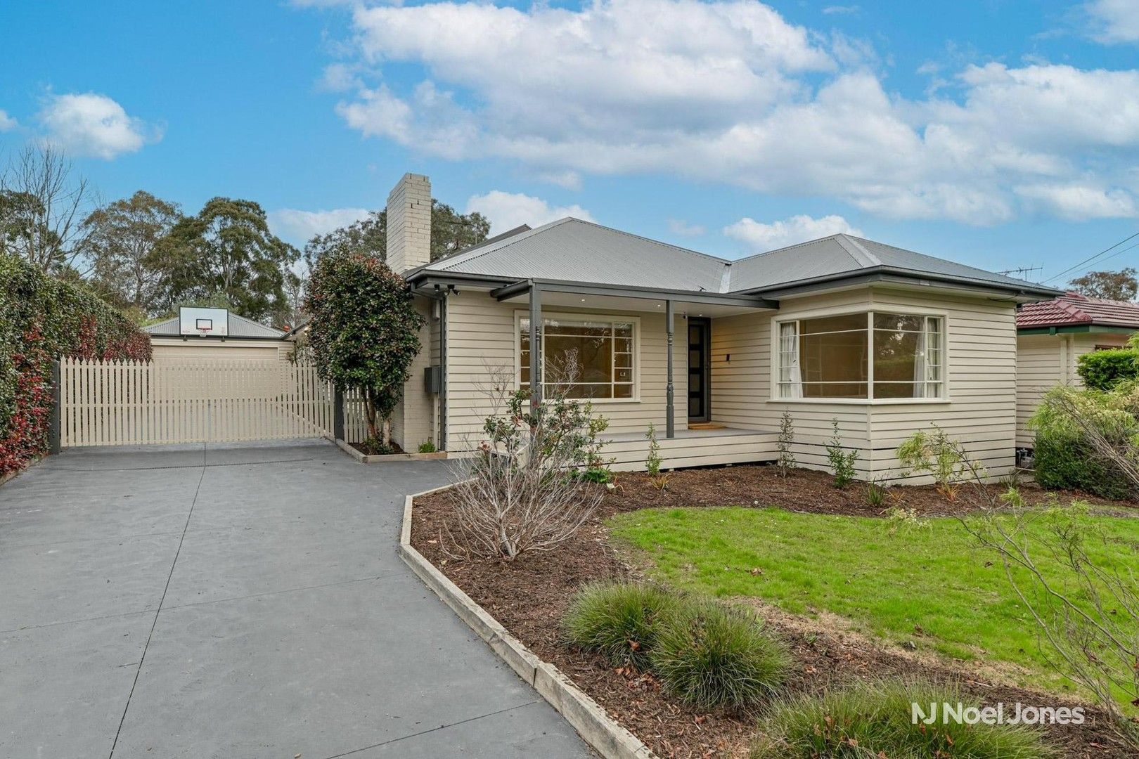 4 bedrooms House in 5 Anthony Street CROYDON VIC, 3136
