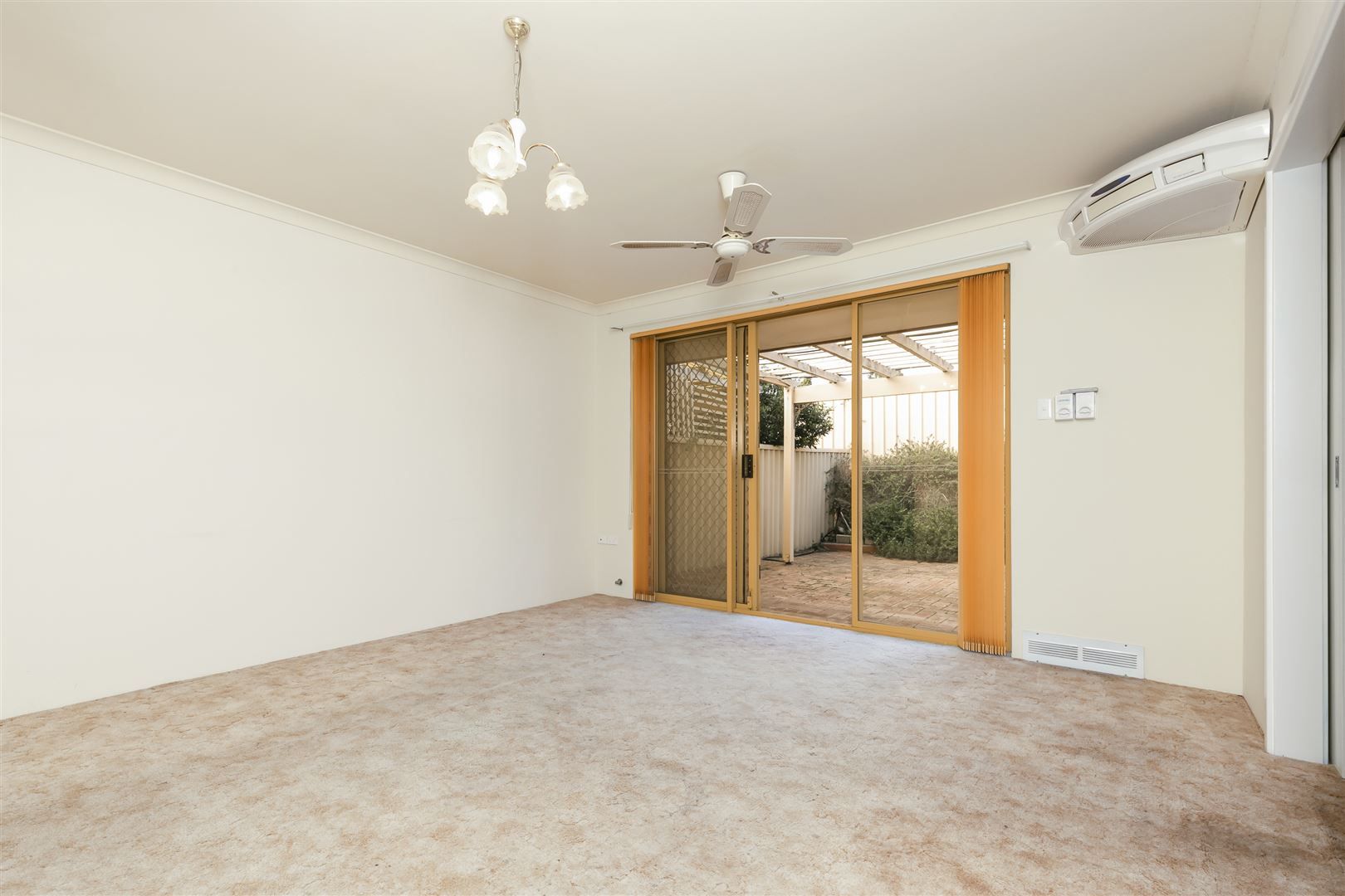 46/11-15 Petterson Avenue, Samson WA 6163, Image 2