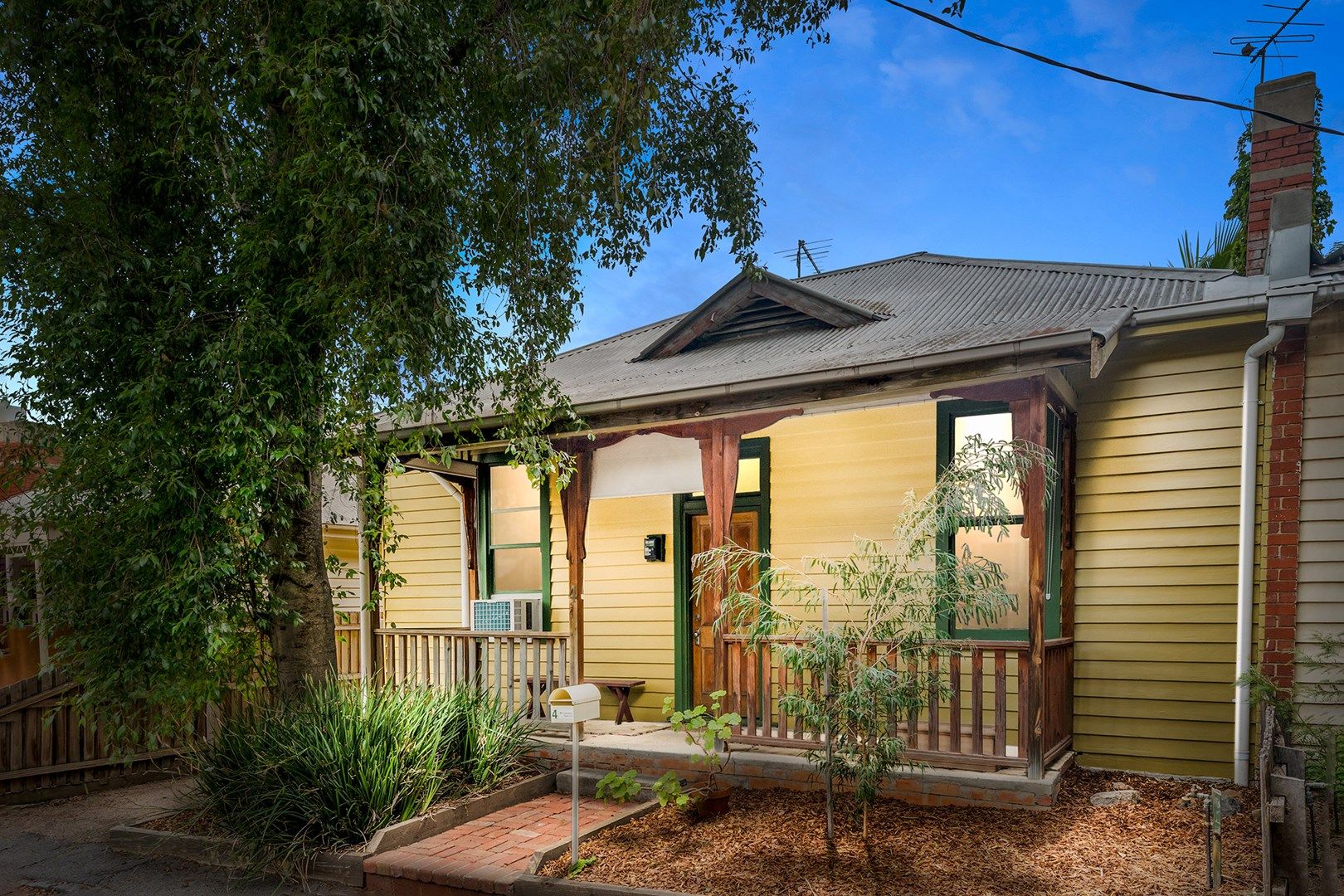 3 bedrooms House in 4 Allowah Terrace RICHMOND VIC, 3121