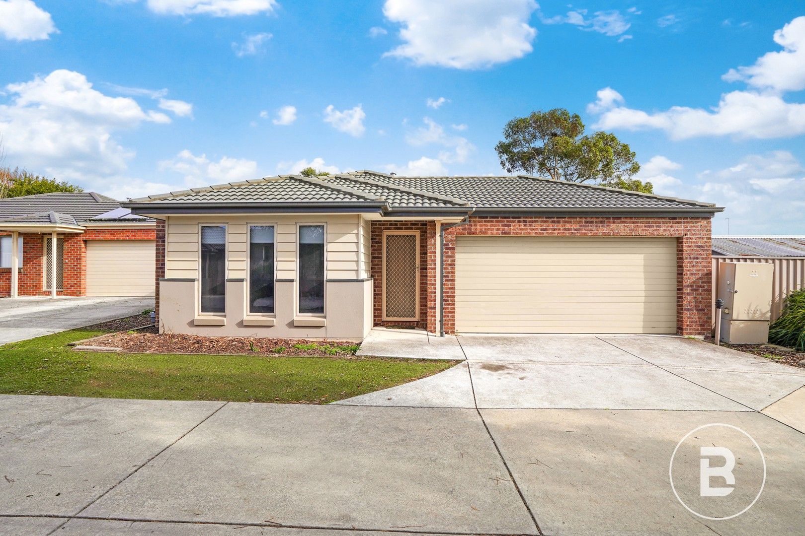 2/17 Hill Street, Sebastopol VIC 3356, Image 0