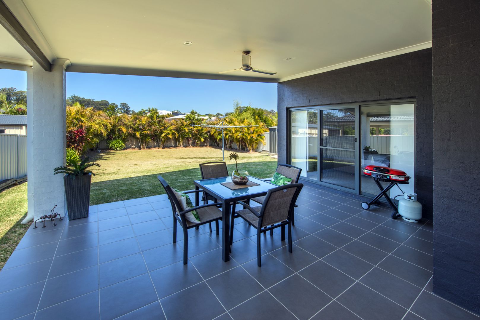 62 Admiralty Drive, Safety Beach NSW 2456, Image 2