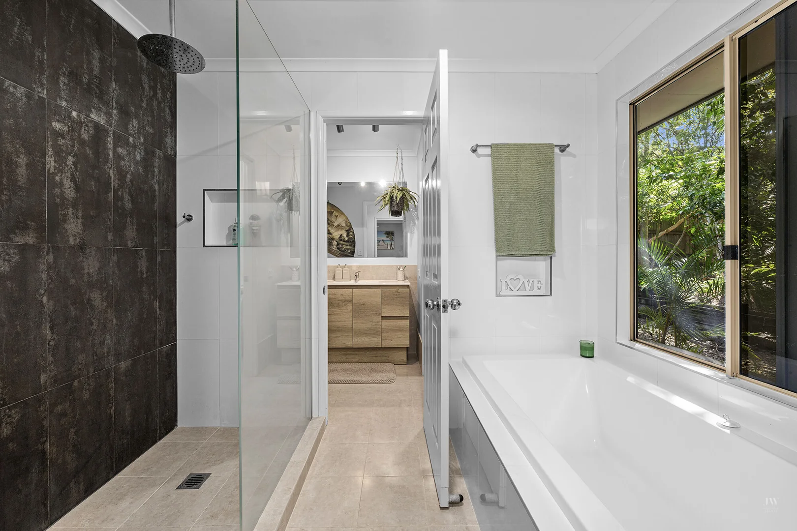 Additional image 18 of 164 Dugandan Street, Nerang QLD 4211