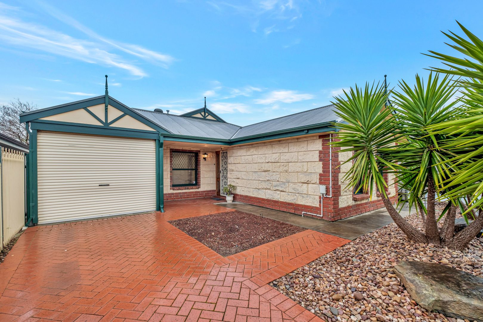 2 Avocet Street, Seaford Rise SA 5169, Image 2