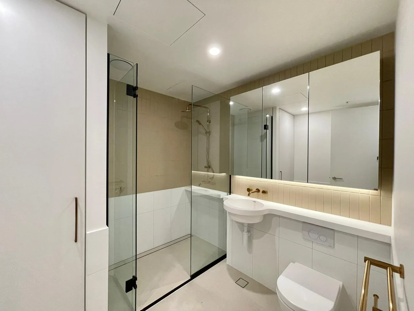 Additional image 5 of 7405/138 Spencer Street, Melbourne VIC 3000