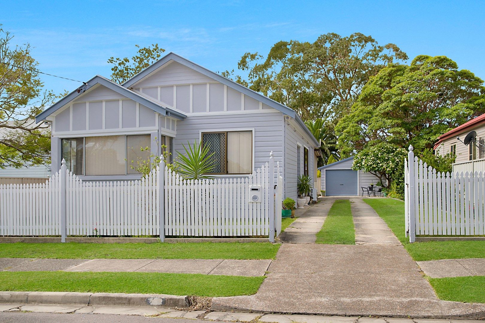 11 Bala Road, Adamstown NSW 2289, Image 0