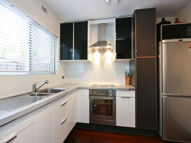 2 bedrooms Townhouse in 10/8-10 Regent Street MOUNT LAWLEY WA, 6050