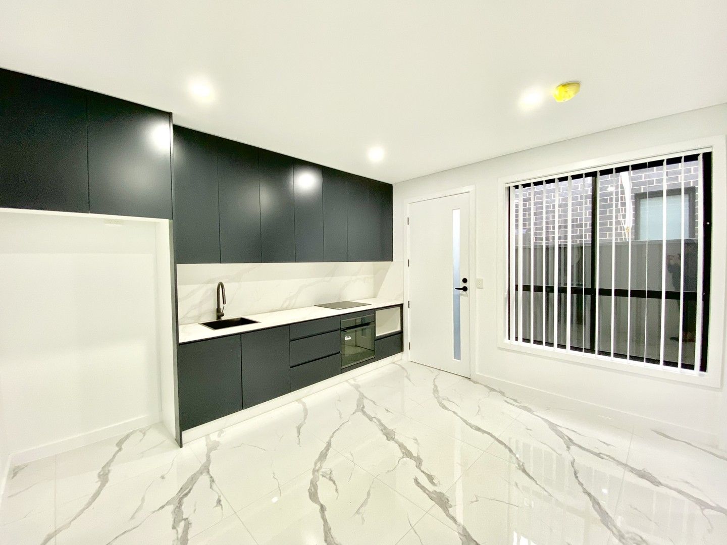 1 bedrooms Villa in 118AG Cardwell Street CANLEY VALE NSW, 2166