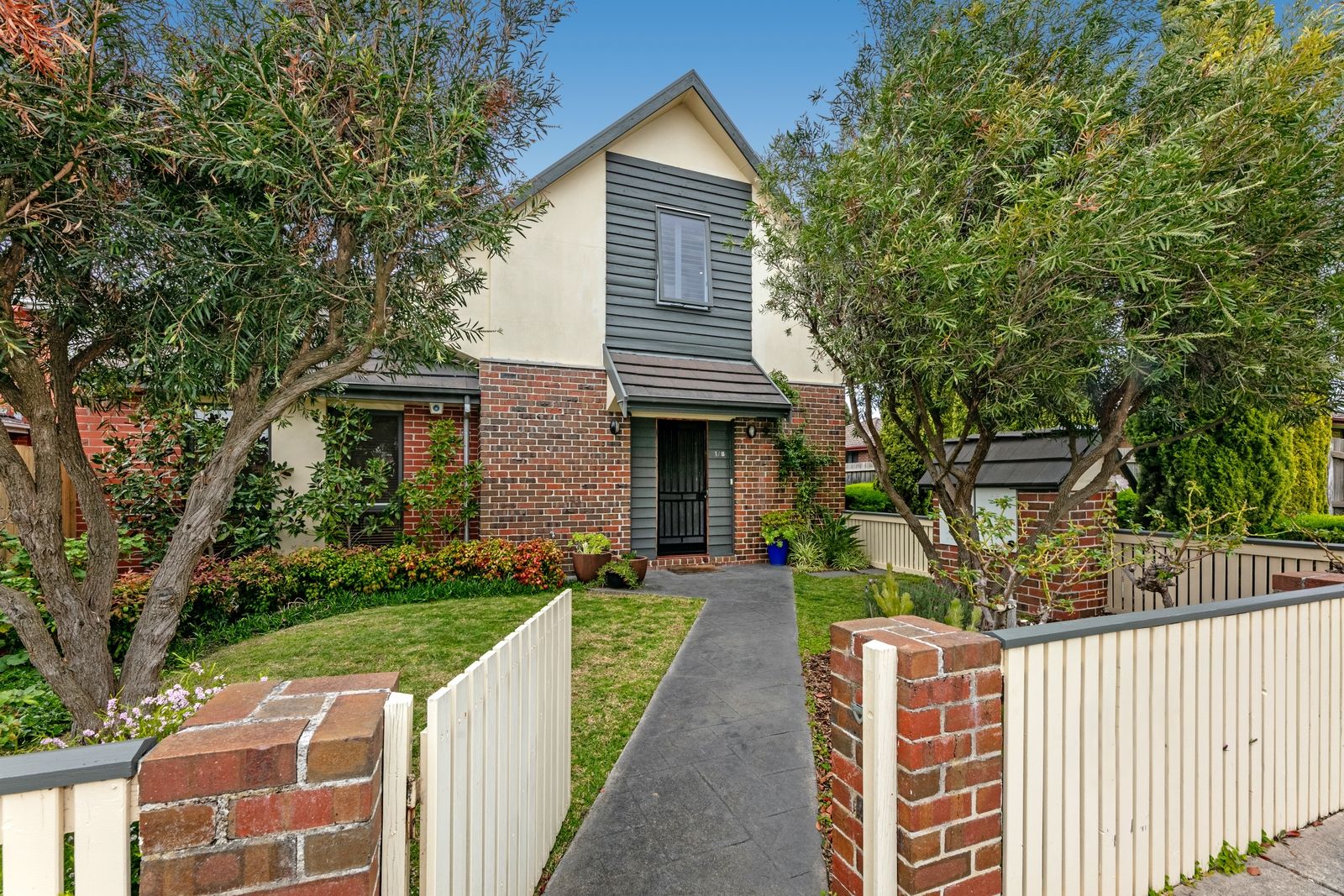 1/8 Hotham Street, Hughesdale VIC 3166, Image 0