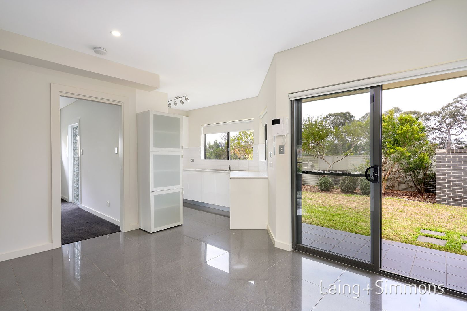 15/2 McCausland Place, Kellyville NSW 2155, Image 2