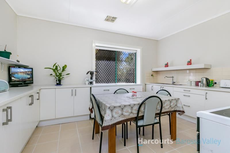 14 Melrose Street, Mount Pleasant SA 5235, Image 2