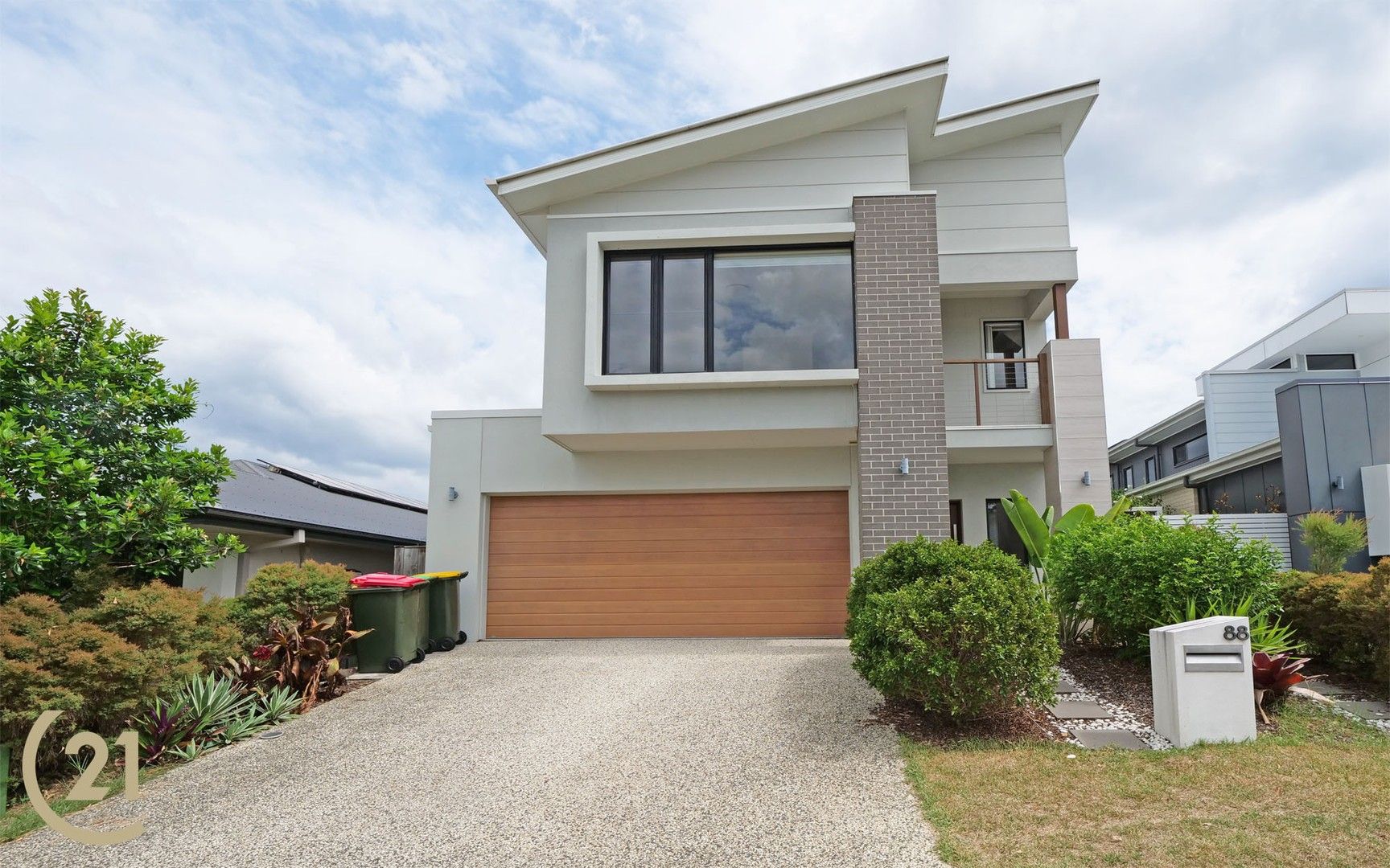 4 bedrooms House in 88 Lomond Circuit UPPER KEDRON QLD, 4055