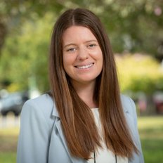 Ray White Nundah - Hannah Bush