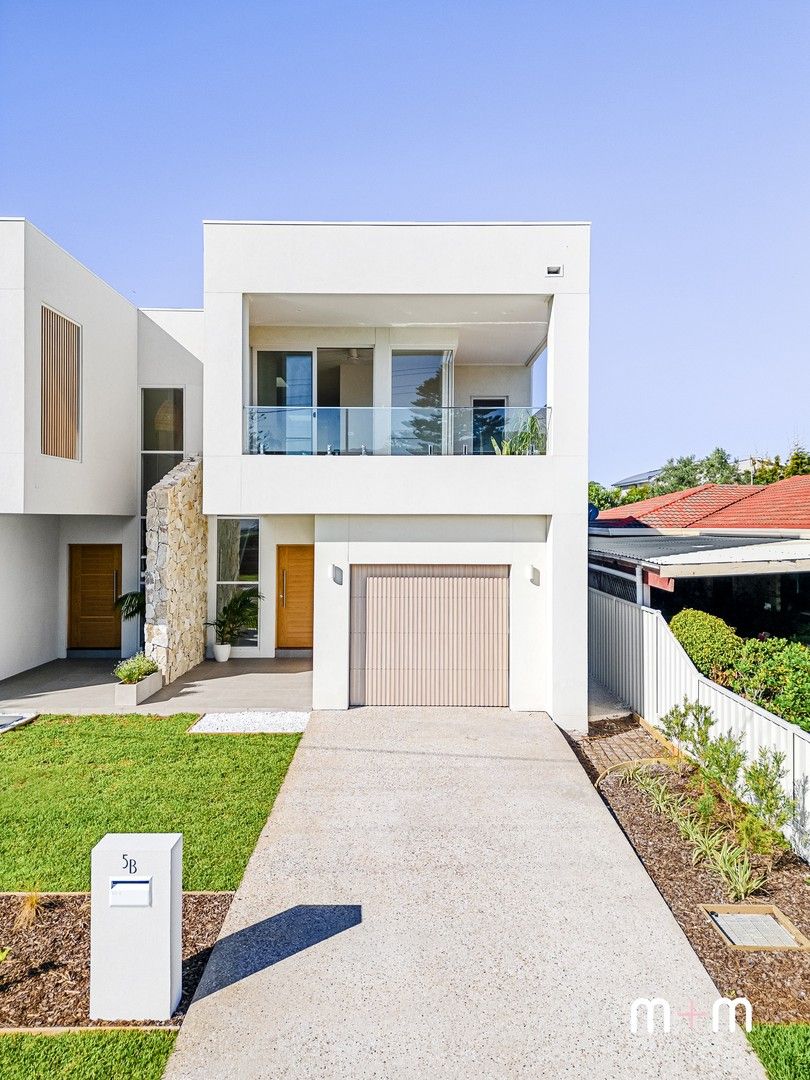 3 bedrooms Semi-Detached in 5B Alroy Street BULLI NSW, 2516
