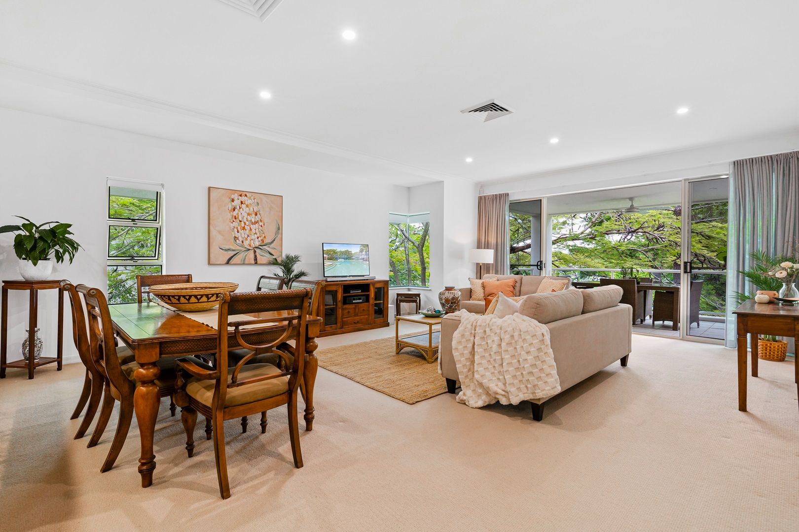 4104 Archer Hill Drive, Benowa QLD 4217, Image 0