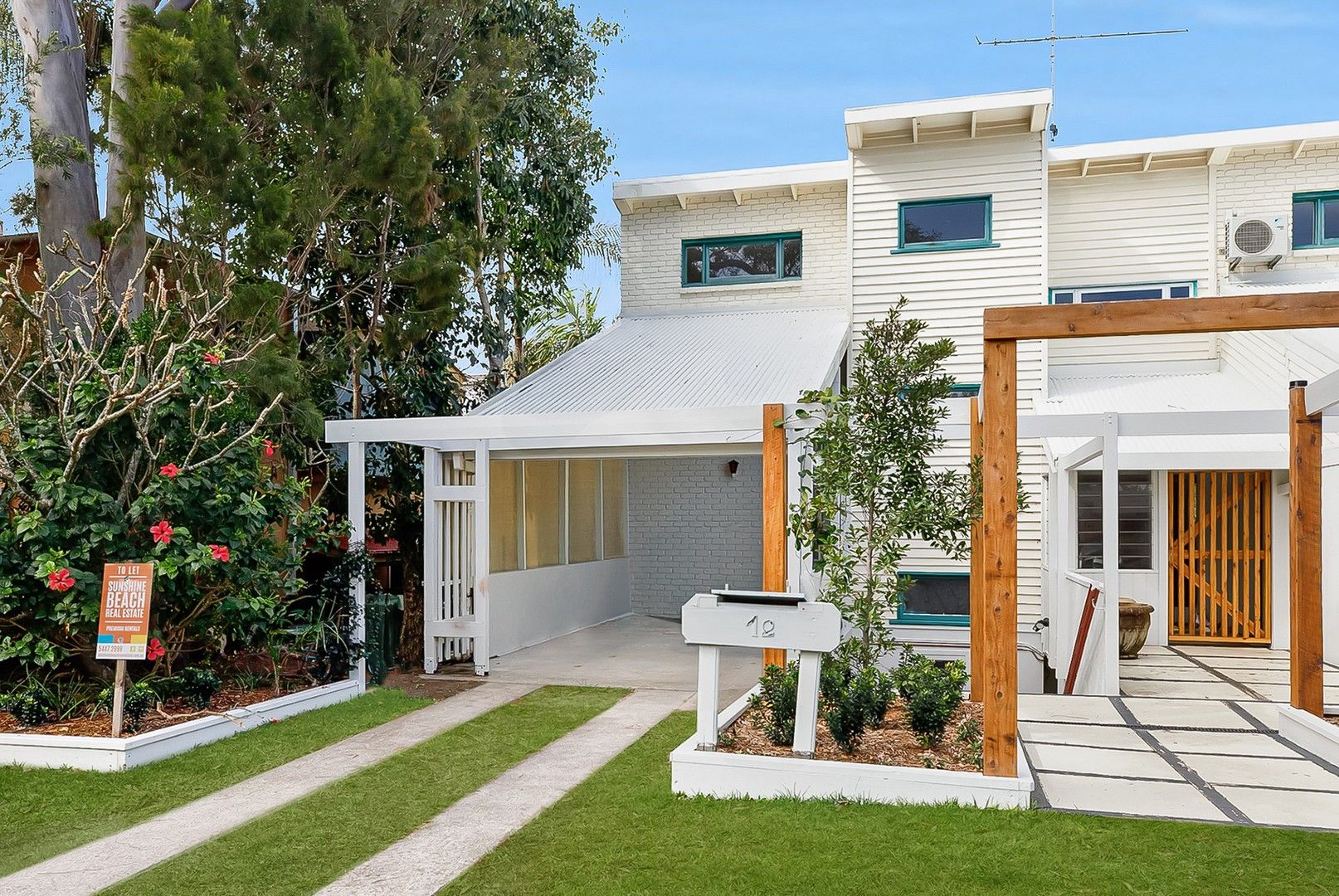 2 bedrooms House in 1/12 Corona Street SUNSHINE BEACH QLD, 4567