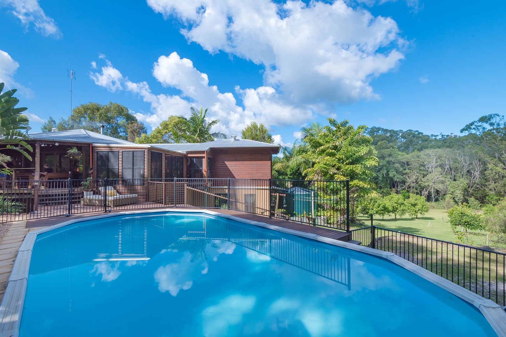 8 Dandaloo Lane, Cootharaba QLD 4565, Image 2