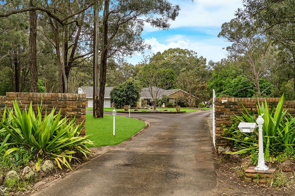 13 Moreton Road, Minto Heights NSW 2566