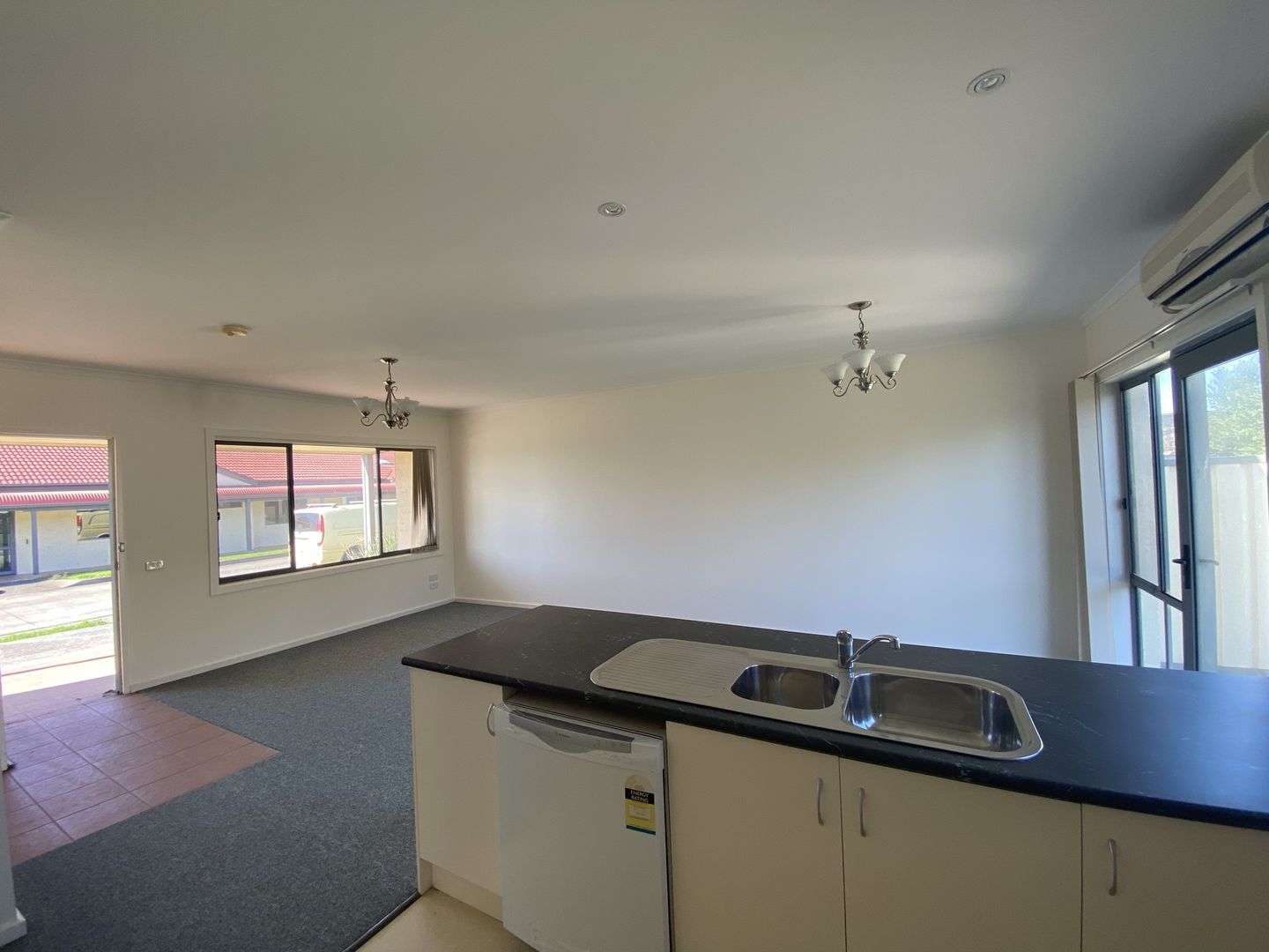 16/2436 Lorne Street, Fawkner VIC 3060 House For Rent 340 Domain