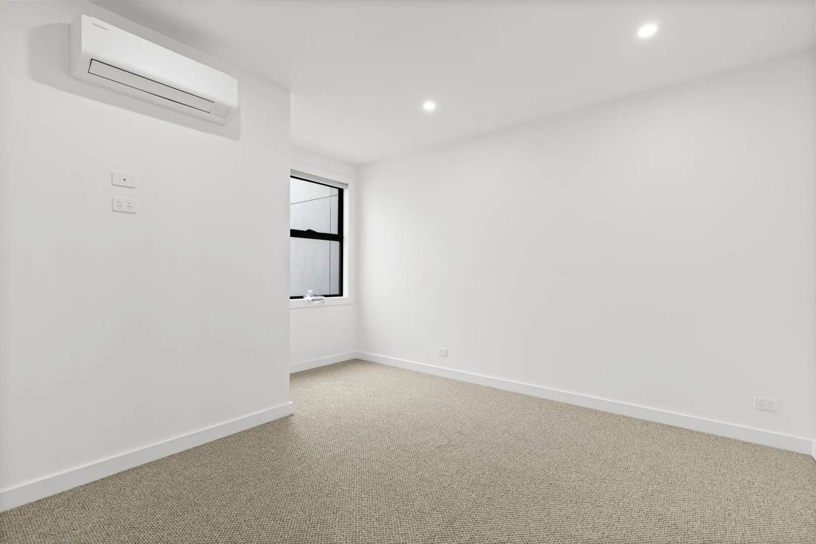 Additional image 9 of 2/20 Mirls Street, Newport VIC 3015