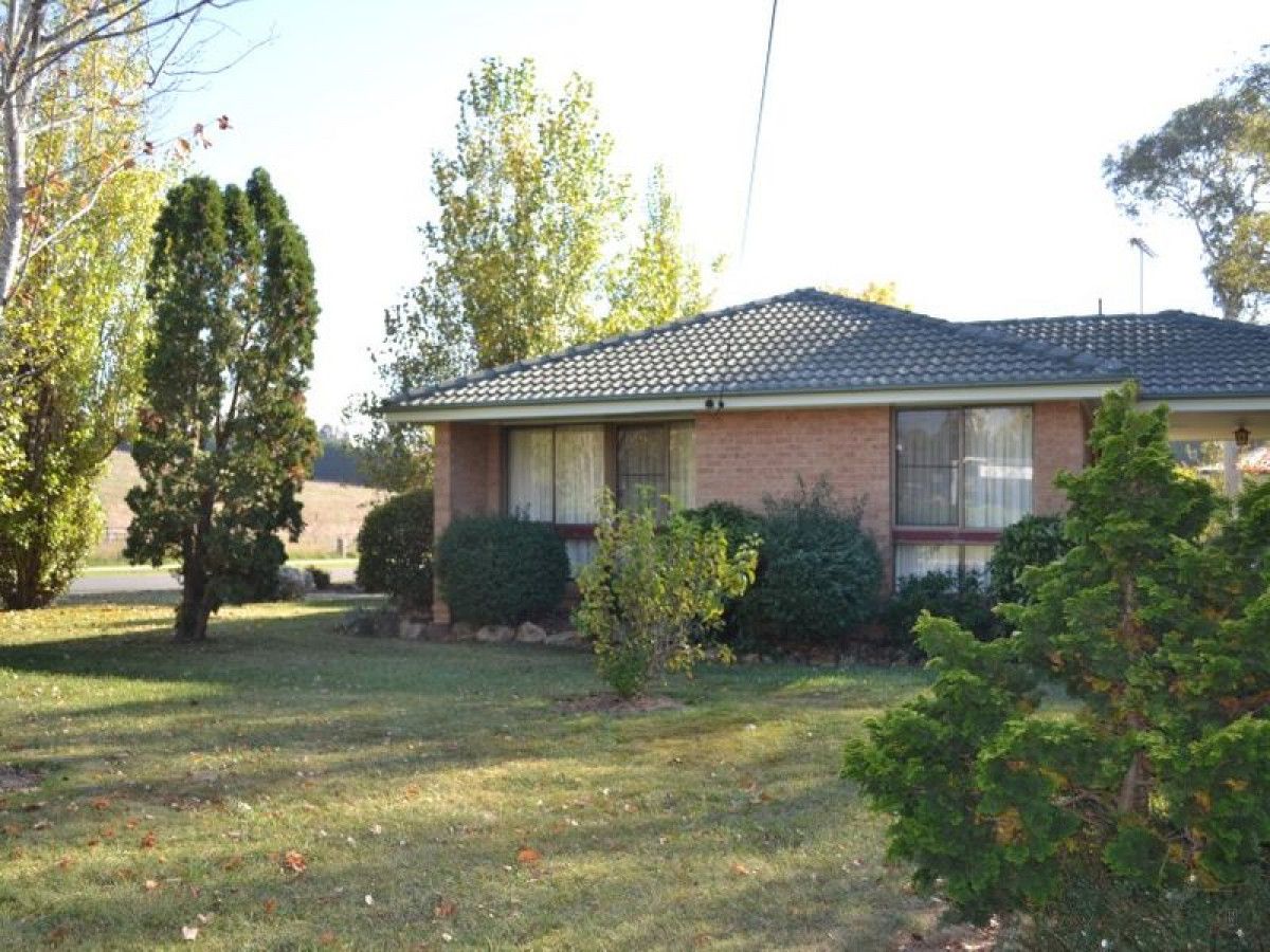 2 Semkin Street, Moss Vale NSW 2577