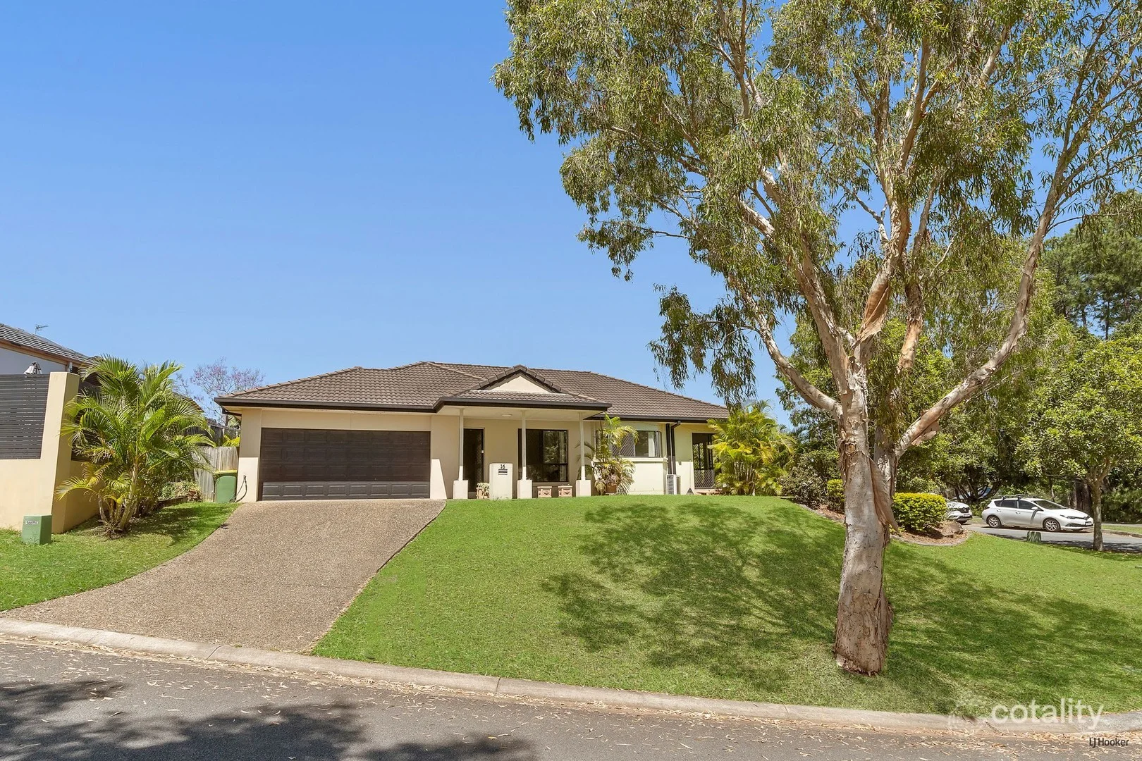 34 Mulgrave Crescent, Varsity Lakes QLD 4227