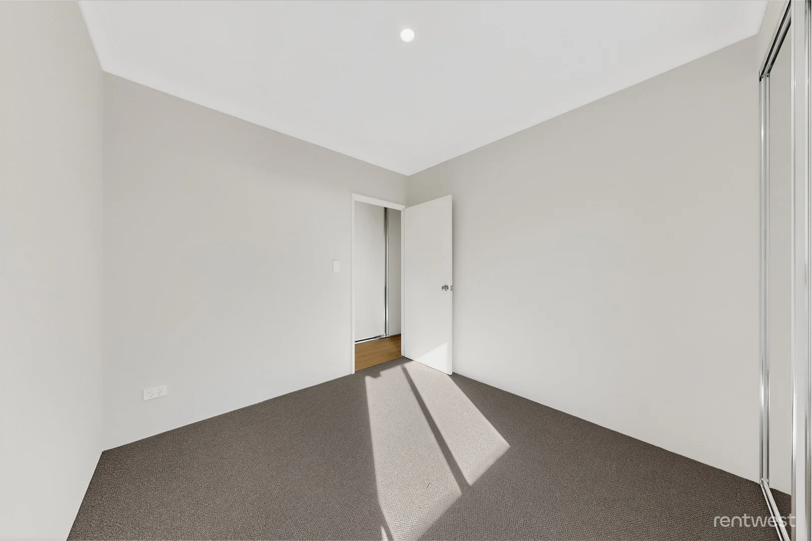 Additional image 7 of 9A Kembla Wy, Lakelands WA 6180