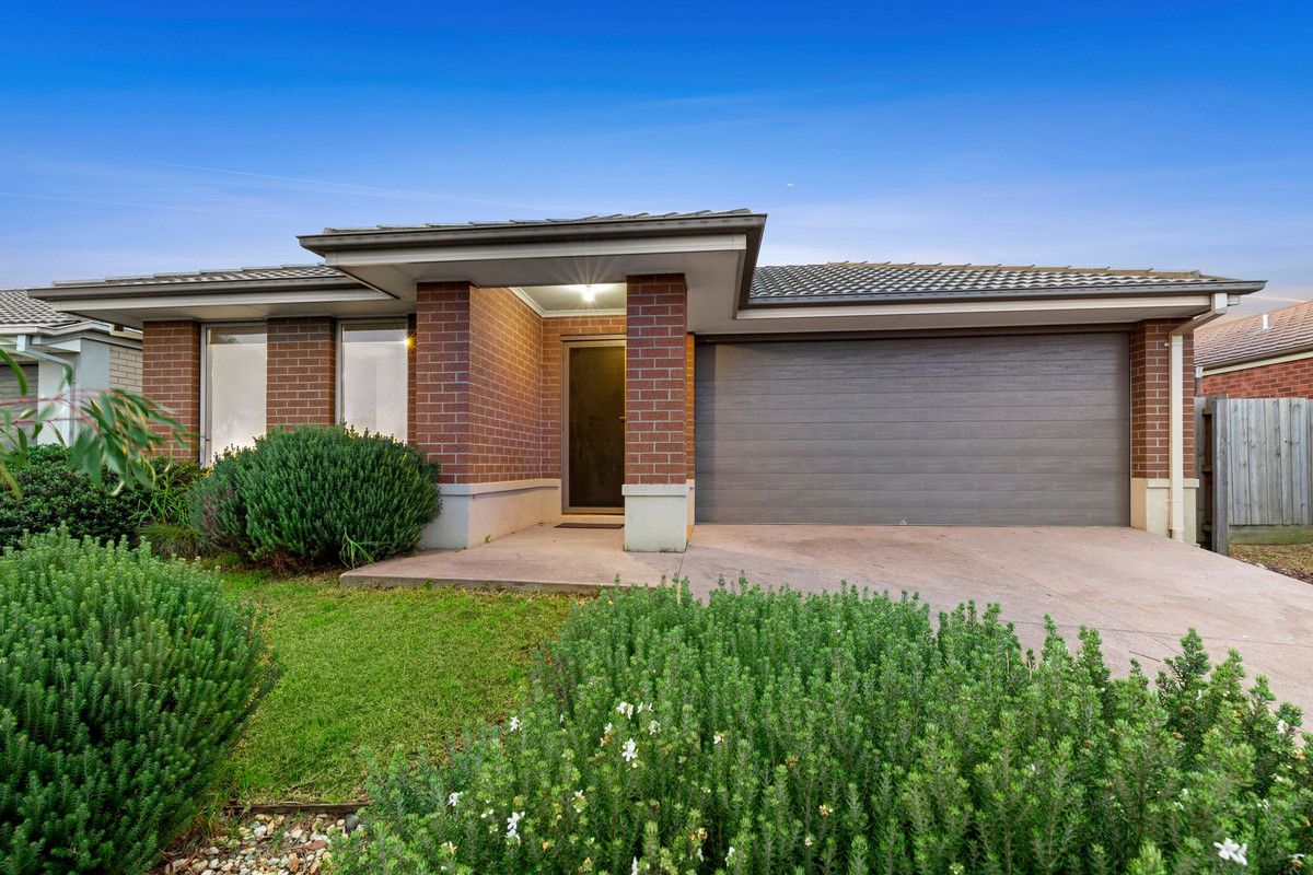 4 bedrooms House in 152 Warralily Boulevard ARMSTRONG CREEK VIC, 3217