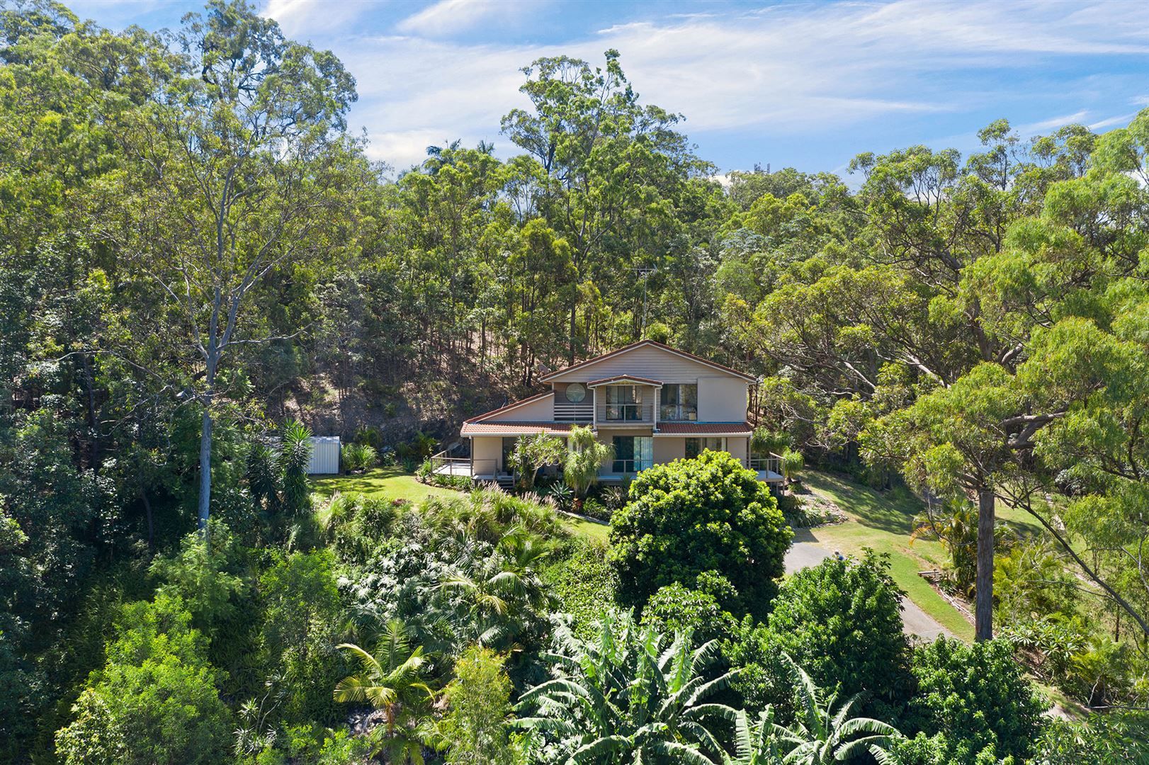 10 Brushwood Drive, Parkwood QLD 4214, Image 2