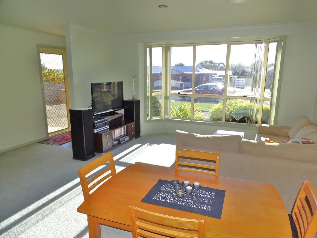 Unit 1/16 Racecourse Crescent, Turners Beach TAS 7315, Image 2