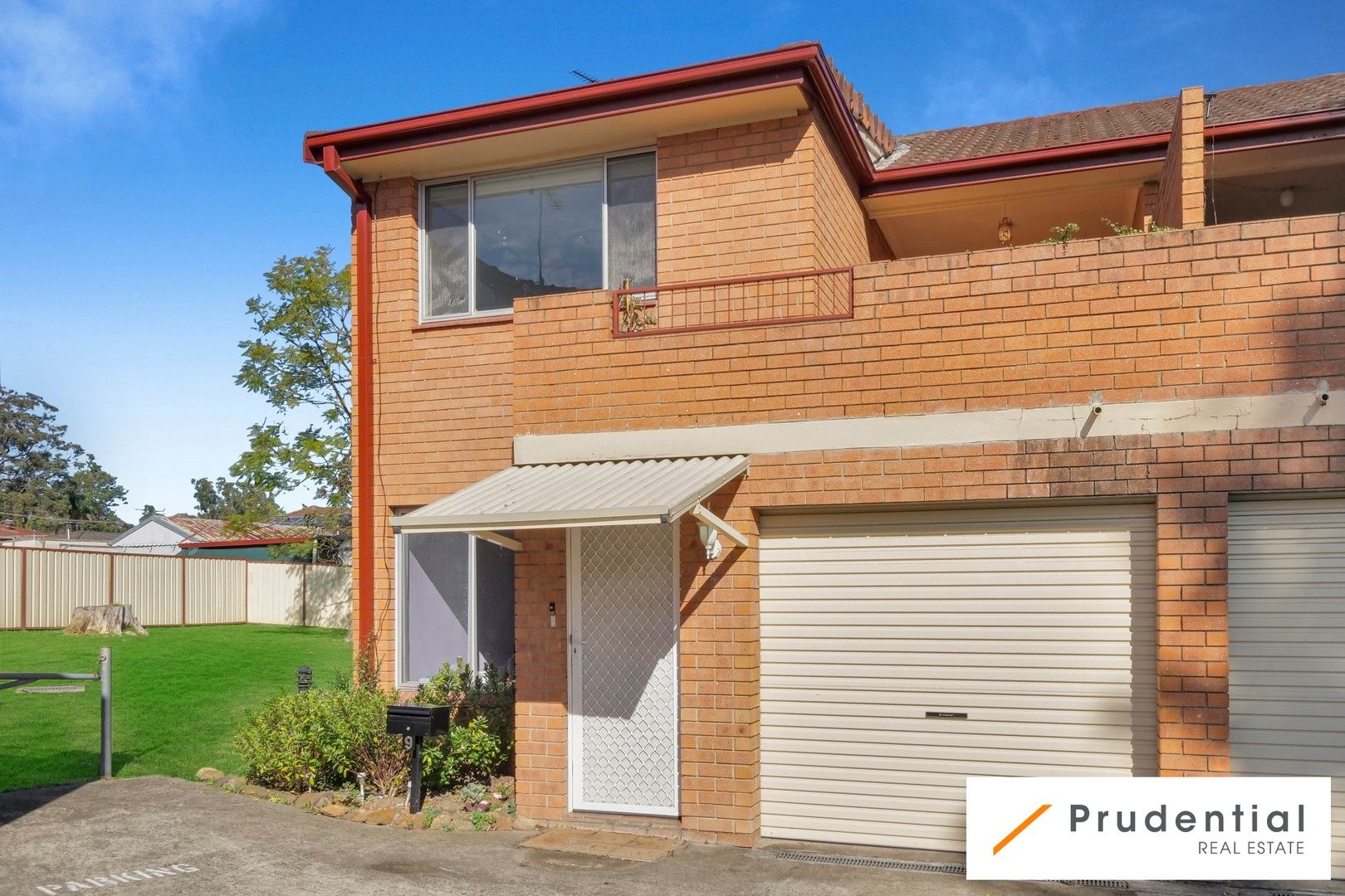 9/14-16 Bunbury Road, Macquarie Fields NSW 2564, Image 0