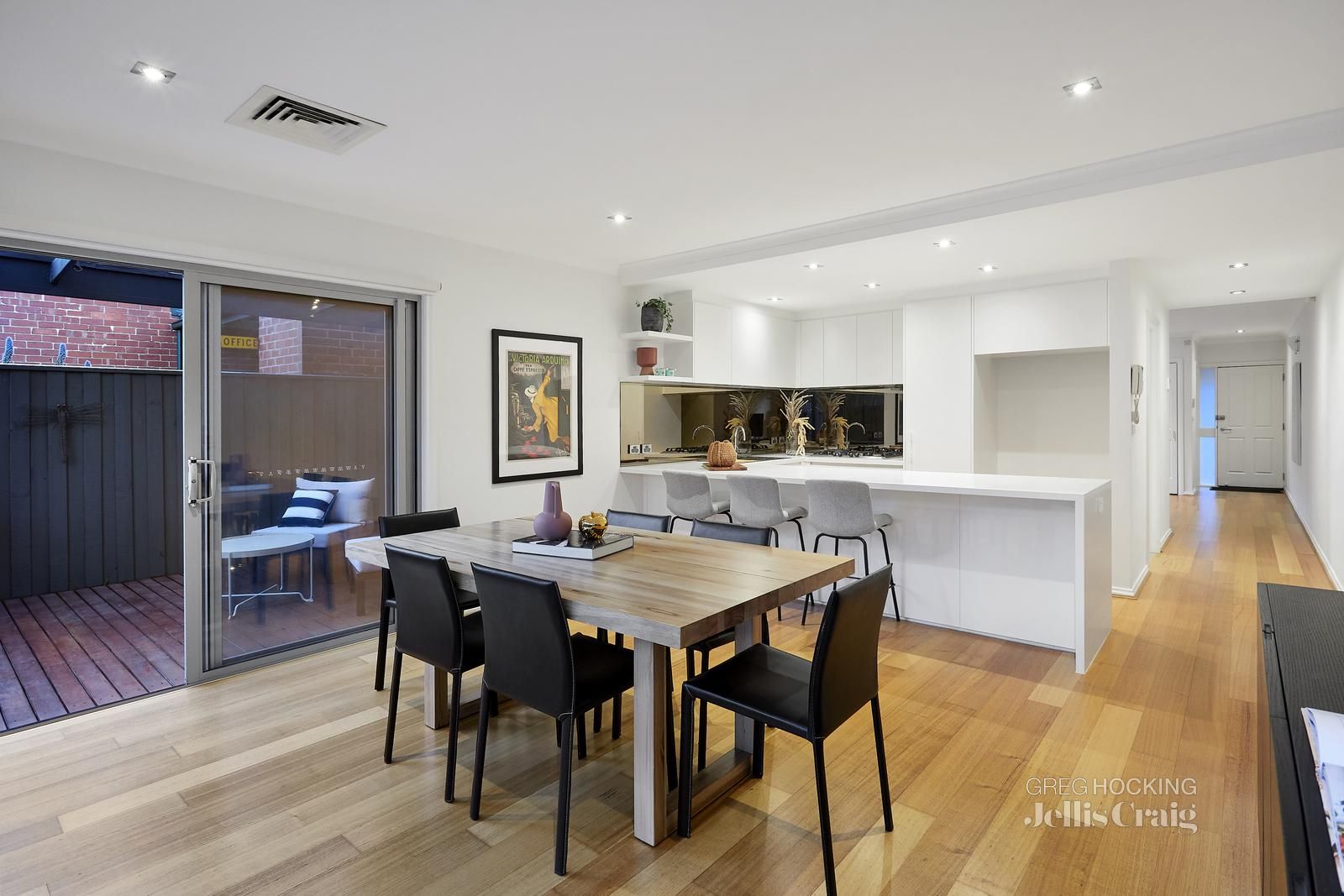 111 Park Street, St Kilda West VIC 3182, Image 2