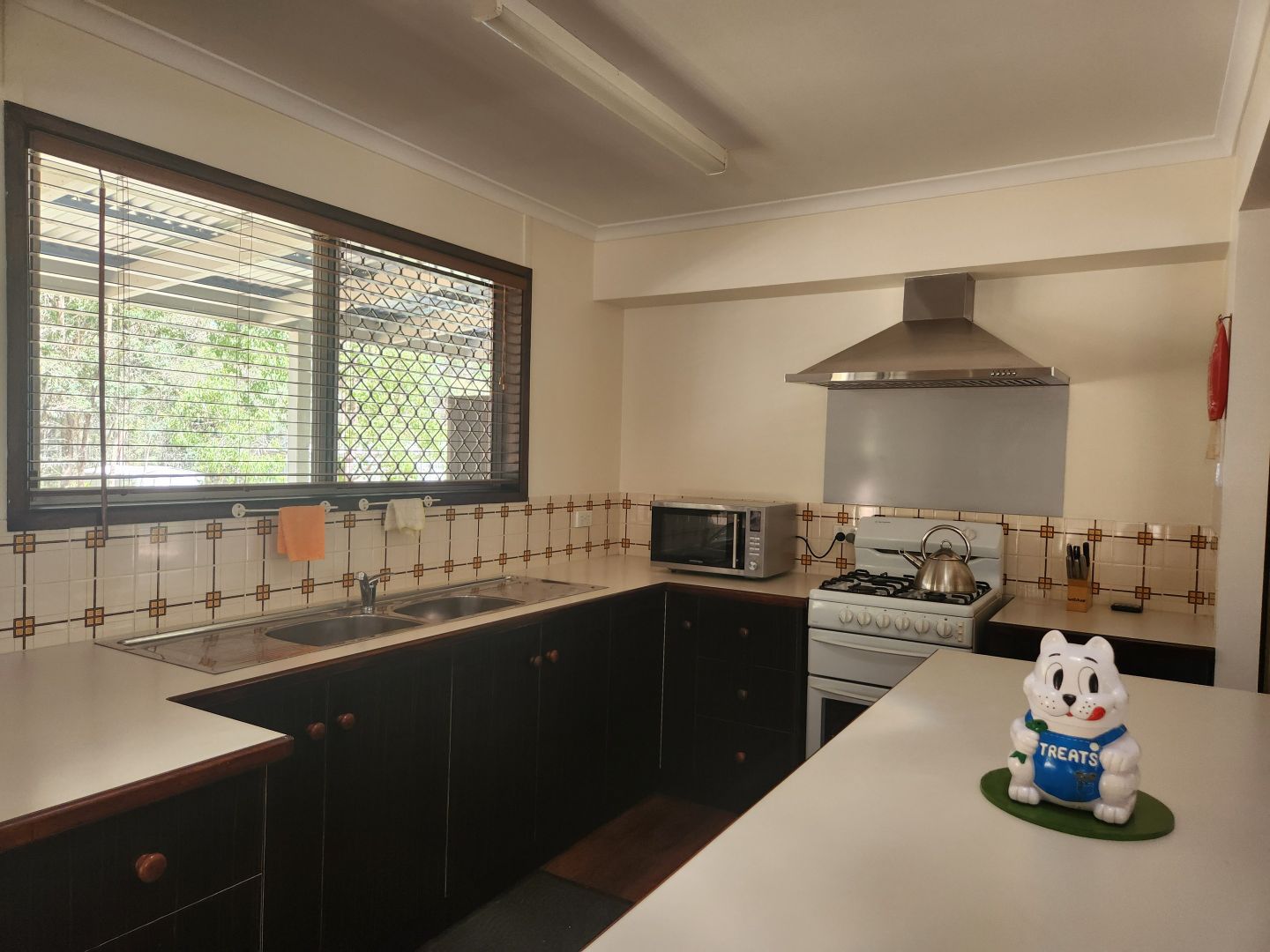 268 Crumpton drive, Blackbutt QLD 4314, Image 2