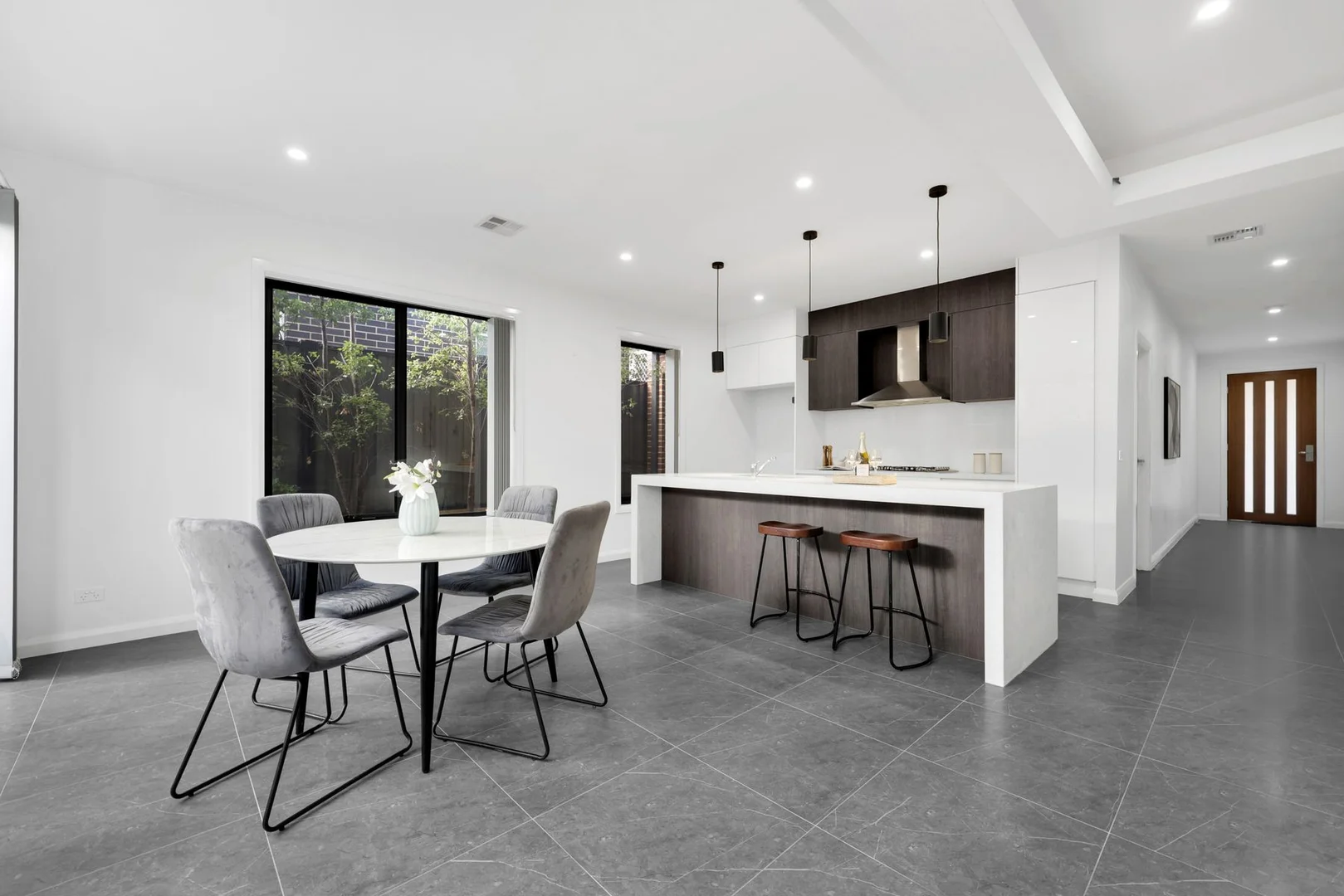 Additional image 2 of 26 Millau Avenue, Craigieburn VIC 3064