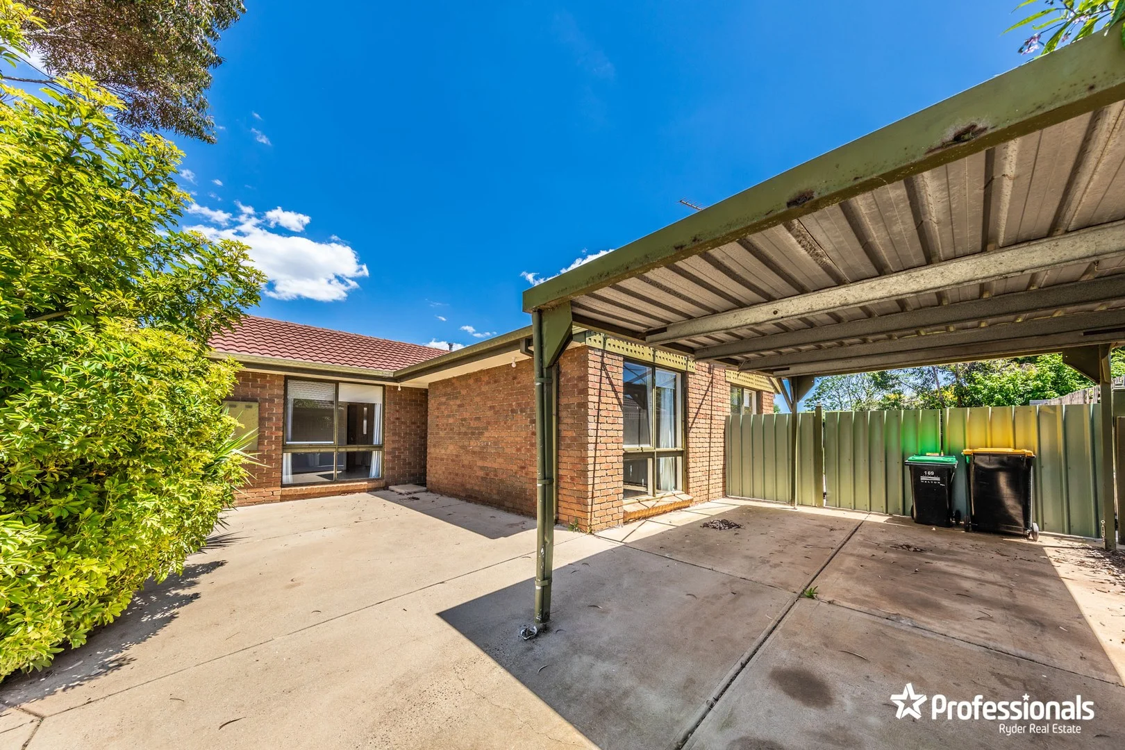 169 Exford Rd, Melton South VIC 3338