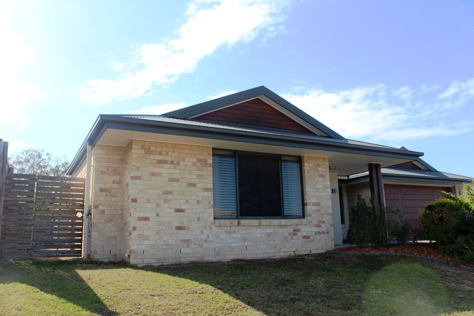 19 Lenthall Court, Boyne Island QLD 4680, Image 1