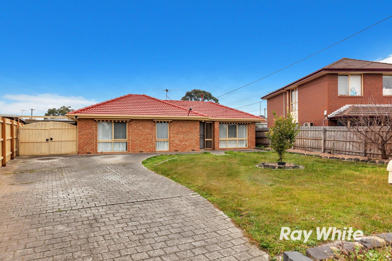 5 Ellam Court, Meadow Heights VIC 3048, Image 0