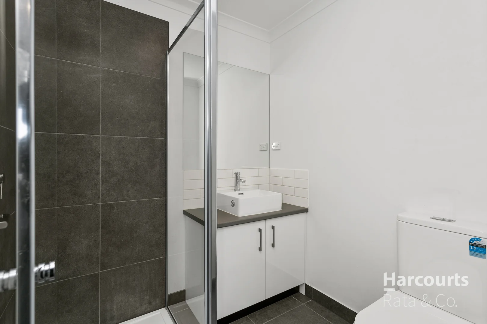 Additional image 8 of 1043 Edgars Road, Wollert VIC 3750