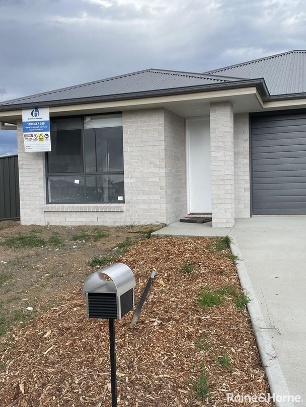 1/1 Jersey Close, Calala NSW 2340 House For Rent 520 Domain