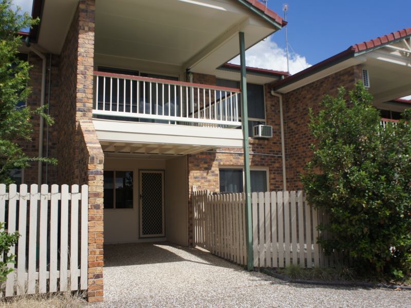3 bedrooms Townhouse in 6/46 J Hickey Avenue CLINTON QLD, 4680
