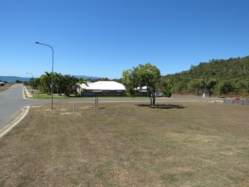 126-128 Ocean View Drive, Bowen QLD 4805, Image 1