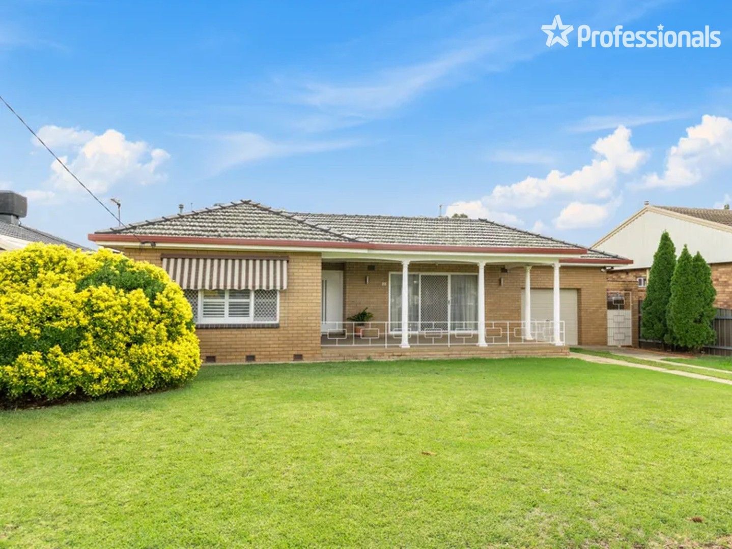 22 Macarthur Street, Ashmont NSW 2650, Image 0